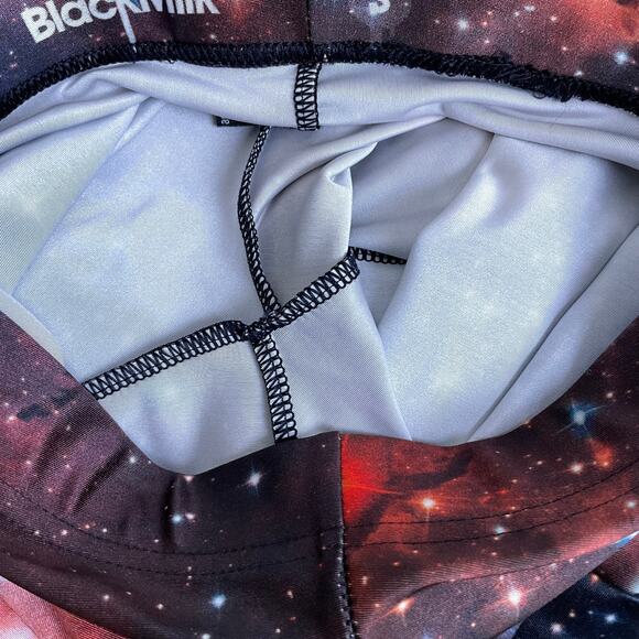 Blackmilk Galaxy Leggings Womens Small Red Cosmic Space Stars Art Stretch - Picture 10 of 12